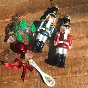 Traditional Vintage Ornaments 5 ( including two nutcrackers )